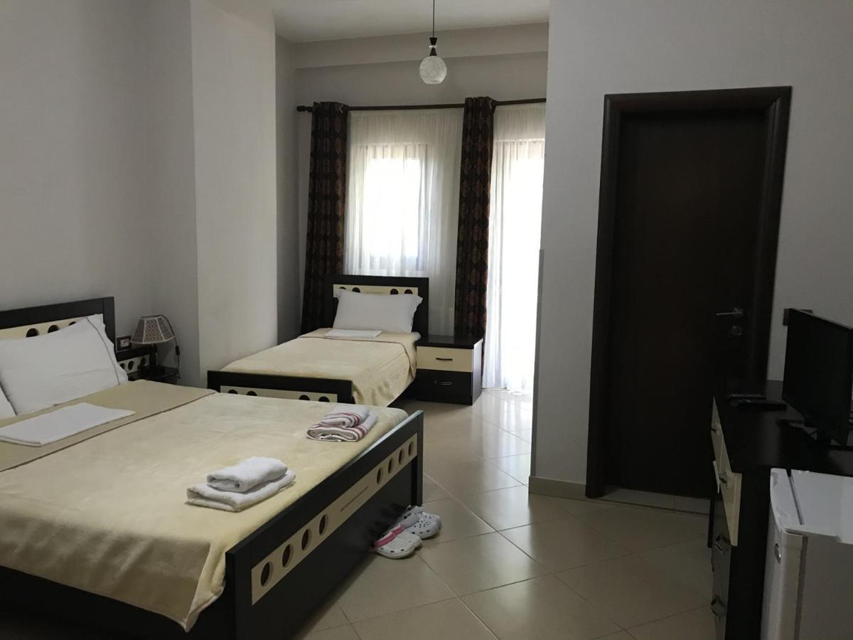 Hotel Camping Lini Habitación foto